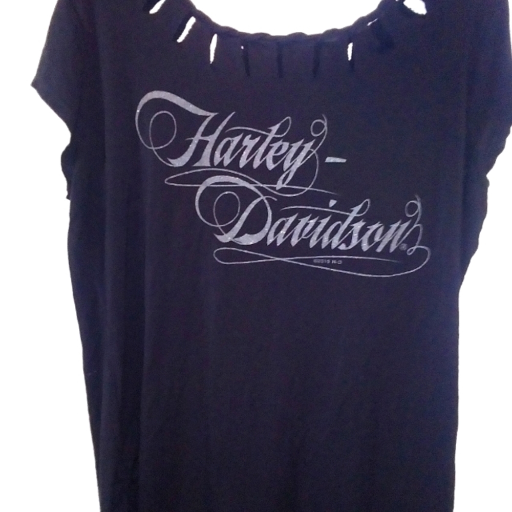 Women's plus size HD top